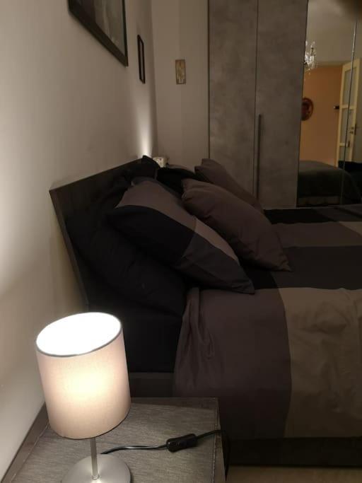 The Trip House - Between The Center And The Sea - Free Wifi And Jacuzzi カターニア エクステリア 写真
